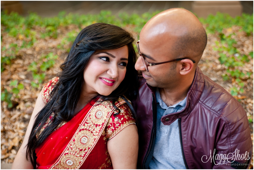 Engagement session at the Las Colinas Canals