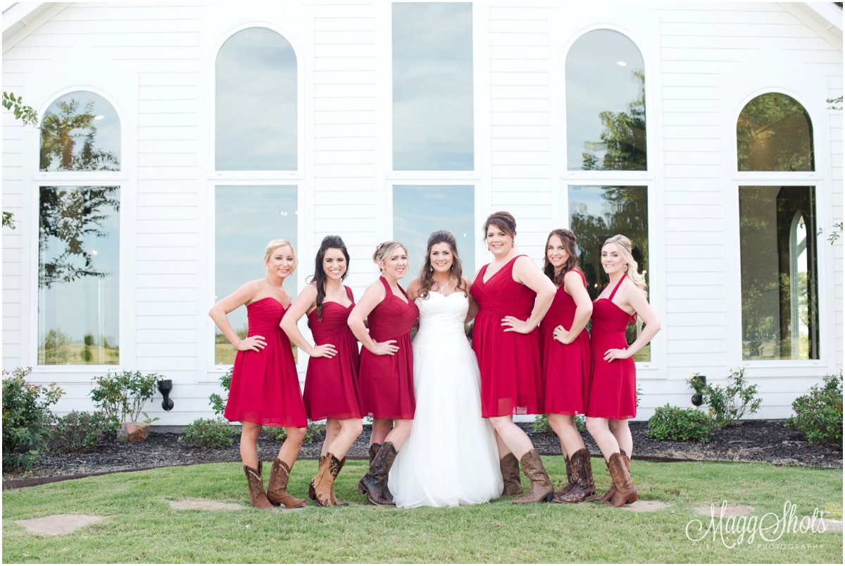 Wedding at Rustic Grace Estate, Wedding Photography by MaggShots Photography, DFW Wedding Photographer