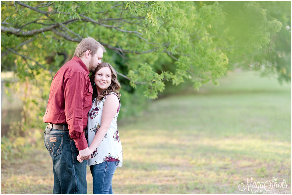 Flower Mound Engagement session at Green Acres Park, Rustic Engagement session, MaggShots Photography
