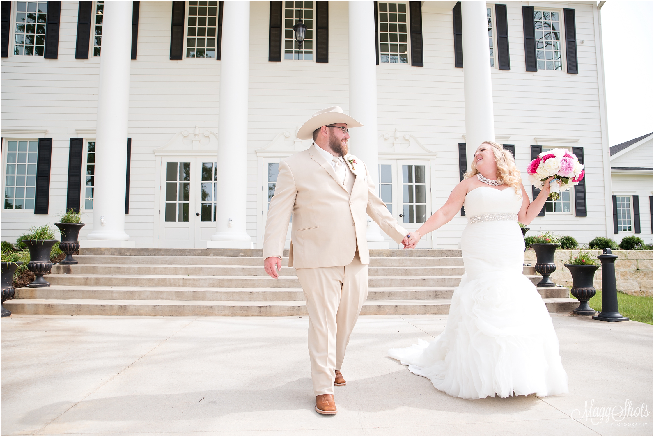 Wedding Blog Tips Bride and Groom Love White Cowboy Hat MaggShots Photography MaggShots Professional Photographer Professional Photography