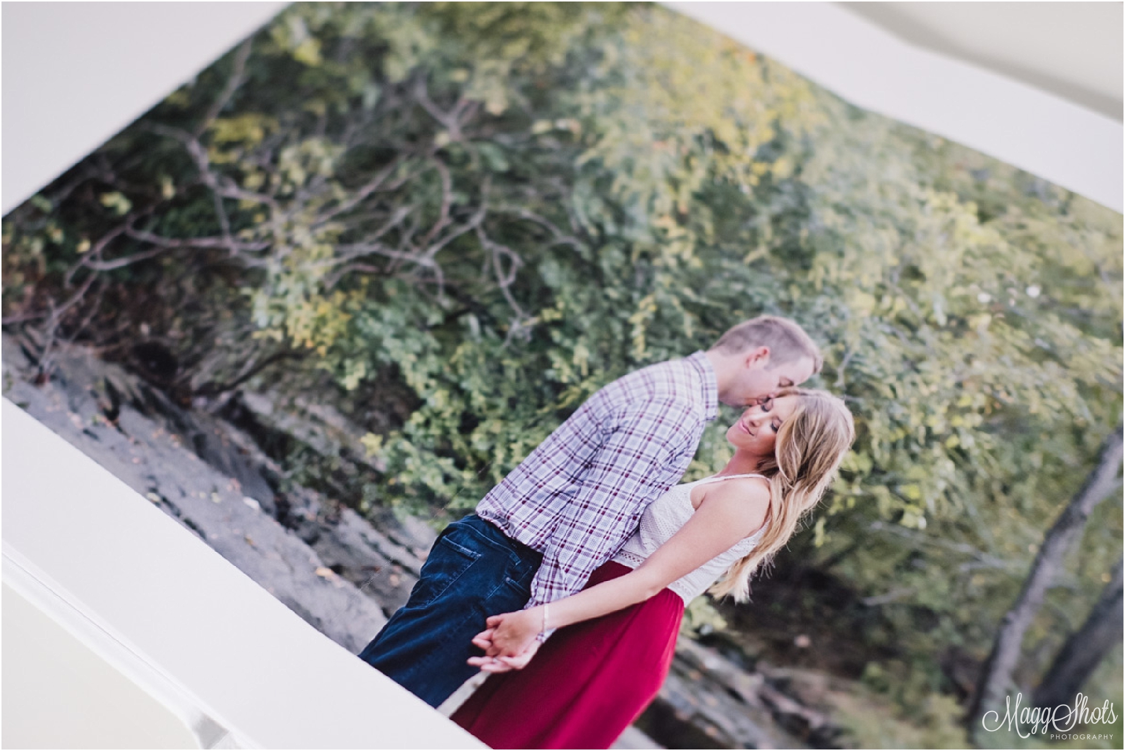 Albums and Guestbooks, Wedding Album, Guestbook, Engagement, Wedding, Blog, Bride and Groom Tips, Love, Portraits, Wedding Photography, Wedding Photographer, Professional Photography, Professional Photographer, MaggShots Photography, MaggShots