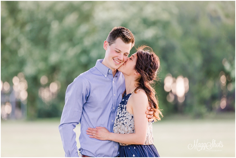 MaggShots Photography, DFW engagement Photographer, Lake Park engagement Photographer, Lake Park, Lewisville engagement Photographer, floral dress, sun hat, twirling